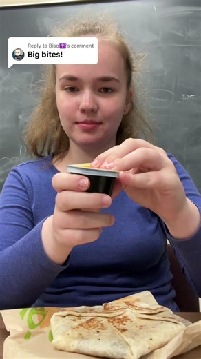 Replying to @Bisq✝️ another black bean crunch wrap supreme asmr eating #tacobell #asmr #mukbang #food #crunchwrap #blackbeans