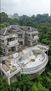 Swampy Pool to Luxury Resort: The Jungle Villa Transformation 🌿🏊‍♂️ #PoolRestoration #BeforeAndAfter #JungleVilla #InfinityPool #NatureReclaimed #RuinToResort #Transformation #SwampToSwim #ExtremeCleanup #DreamHome | The Tent Life