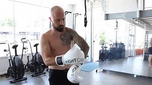 When life gets tough you can count on putting on those boxing gloves and sweating it out with FightCamp Coach Aaron. 👊🏽Do you agree? Video by @swensonboxing | FightCamp