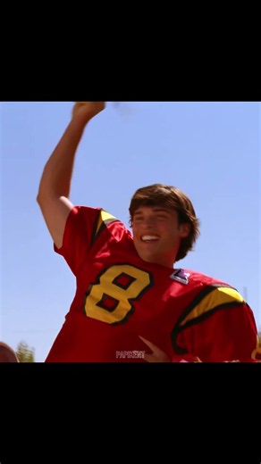 Give it up to me // #smallville #edit #clarkkent #smallvilleedit #fyp