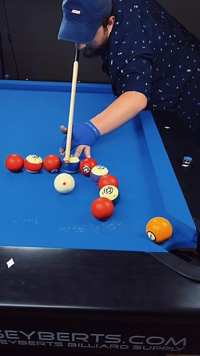 Jump into a kick #billiards #8ballpool #pooltrickshots #satisfying