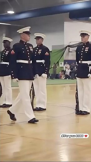 U.S. Marine Corps Silent Drill Platoon ! #military #arlington #guard