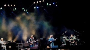 Phish Performs ‘Reba’ & ‘Gumbo’ At 1998’s Lemonwheel Festival In Newly Surfaced Video