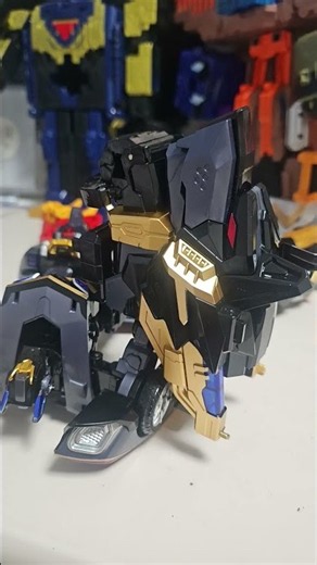 Metal Cardbot W Episode 21: What's Wrong With Bluecop?