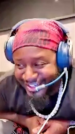 Easy to talk smack with his hands tied behind his back 😂 https://youtu.be/5xL4bb90WDI?si=MWwRVUiOGKeYaAyT | T-Pain