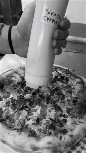 Friday plans = sorted 🍕 72-hour fermented sourdough bases, loaded with delicious toppings and baked fresh at Homegrown. Because every Friday deserves great pizza. | Homegrown General Store & Cafe