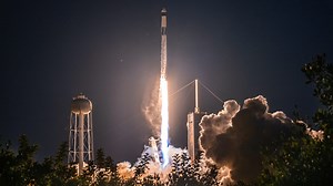 SpaceX is now launching 10 rockets for every one by its main competitor