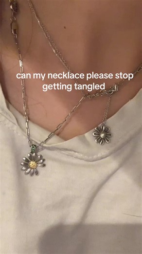 How to Layer Necklaces Without Getting Tangled