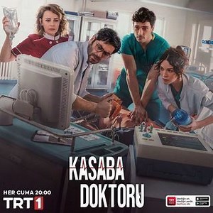 مسلسل - Town Doctor - 2022 مشاهدة اونلاين، فيديو، الإعلان، صور، النقد الفني، مواعيد العرض