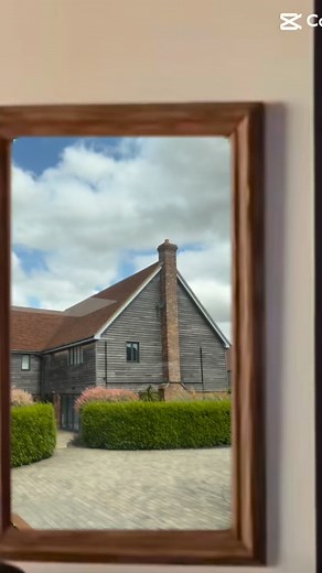 when you realise it’s your one way window film and not a mirror 😮‍💨👀 #privacy #windowfilm #homedecor #homeimprovements #christmas #mirror | Ghost Tints