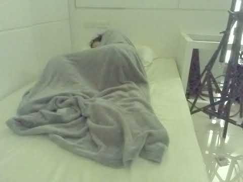 Mom watch me pee send gift sister on top supermicro film light airplane lose power volunteer sleep