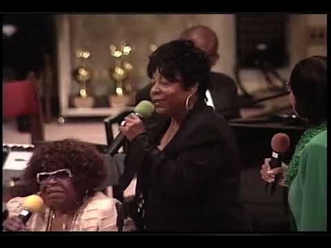 Albertina Walker & The Caravans- Remember Me at Gospel Supreme