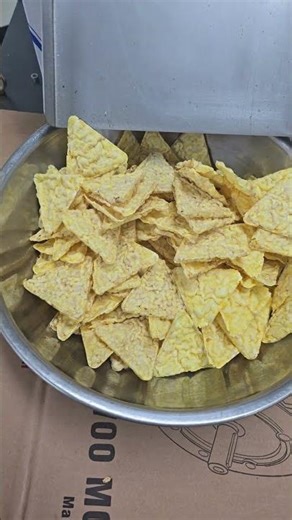 SYP5810T popped corn chip machine test. #rice #food #snacks #asianfood