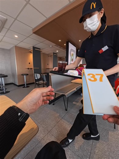 McMuffin vs McGriddles Today’s video is about trying Bacon Egg McGriddles for McDonald's breakfast in Myeongdong, Seoul, Korea. After finishing my Indonesia trip, I finally returned to Korea and took some time to rest. Now I started filming again, and the first food I tried was McDonald’s McGriddles. This is a unique McDonald's breakfast menu that does not exist in Indonesia. It was first introduced by McDonald’s in the United States in 2003. 💰 Price Bacon Egg McGriddles Combo KRW 5,200 (≈ $4.0