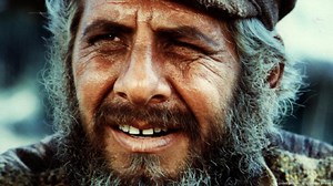 'Fiddler on the Roof' actor Chaim Topol dies at 87