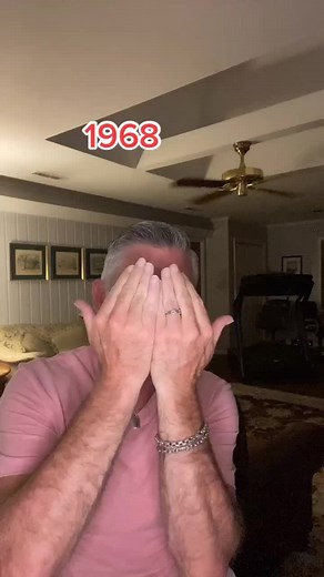 Single Gay Men Over 50: Finding Love and Community