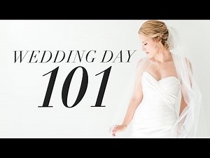 How to Photograph the Bride Getting Into the Wedding Dress