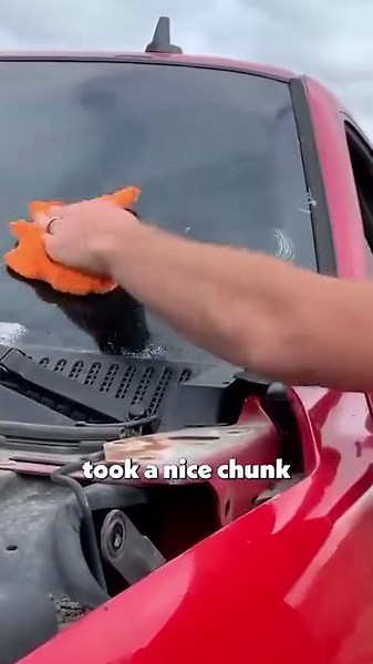 Cleaning my Duramax #duramax #tractor #cleaning #reels #auto | Whistlindiesel