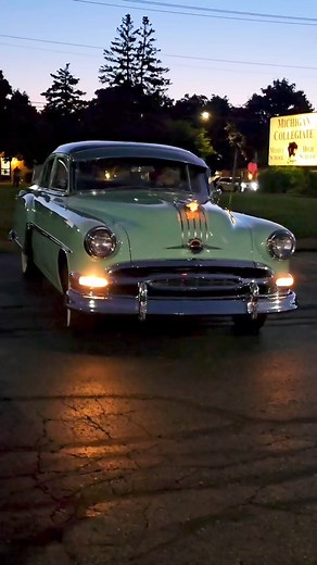 1954 Pontiac Chieftain Drive By Engine Sound Friday Night Flex Warren Michigan 2024 | Casey Faitel