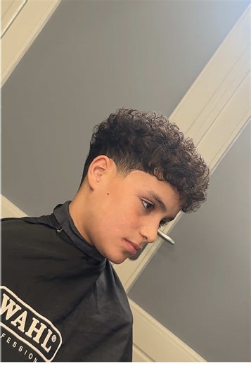 Best Curly Low Taper Haircuts for Men