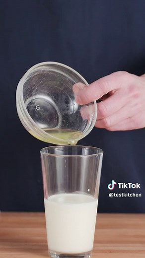 Here's a frothy cocktail that uses powdered acids. Learn more on YouTube! Learn more about using powdered acids in your kitchen on What's Eating Dan.