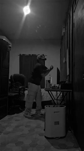 Billie Eilish- ocean eyes (astronomy remix)