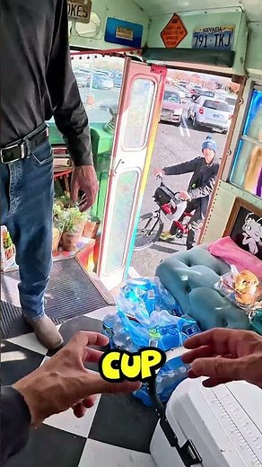 Magic Bus Helps Homeless and Hungry