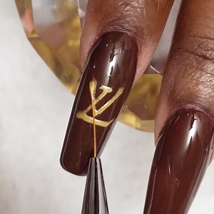 Louis Vuitton Inspired Nails At Home! 💅🏾 | Longhairprettynails