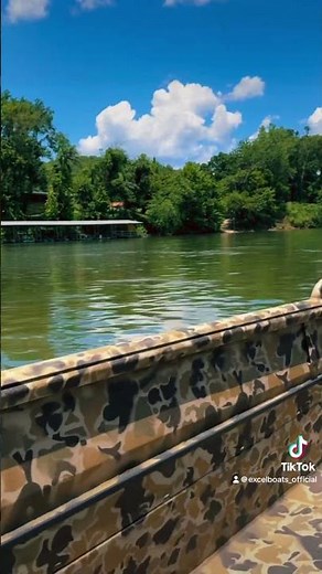 Having a day with the Excel eclipse jet. Can’t be a day out on the water! #excelboats #aluminumboat