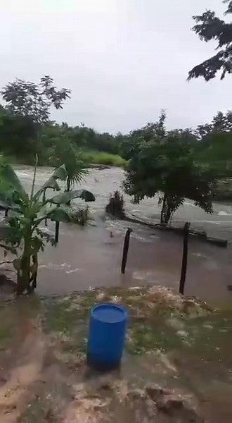 39K views · 614 reactions | #HappeningNow: Video her submitted to our newsroom shows rapidly moving water at Aqua Viva on the Hummingbird Highway. | Love FM Belize - News and Music Power | Facebook