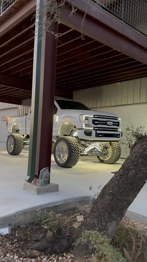 2022 F-250 PLATINUM ANYLEVEL FOR SALE! Full listing on 💻 www.Primemotorcompany.com - @PrimeMotorCO - #powerstroke #trucks #powdercoat #trucksofinstagram #truck #ceramiccoat #dieseltrucks #ford #liftedtrucks #fordf350 #truckdaily #AlumiDuty #lifted #anylevellift #rocklights #grillelights #superduty #lftdxlvld #fords #platinum #dually #led #diesellife #f350 #forged #anylevel #wheels #2022SuperDuty #FORDSIXFO #PRIMEMOTORCO | fordsixfo