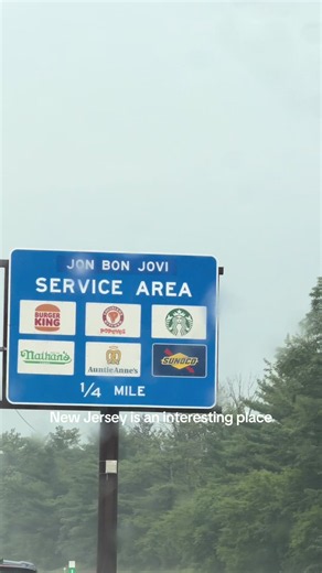 We stopped at the walt whitman service area fr #newjersey #jersey #bonjovi #jonbonjovi