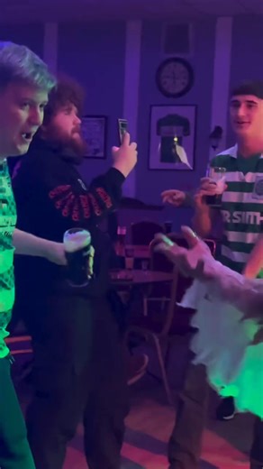 Sean South, live at the Liverpool Irish Centre | Gary Og