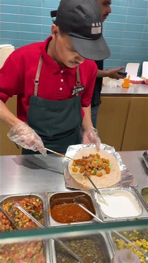 FREEగా ఇస్తే ఇలా ఉంటుందా😱🔥 Check in comment code #comedy #bangaloreday #hyderabad #food #vizag cmg