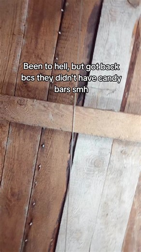 boring as hell ahh hell #RPG #LARP #fantasy #elf #tavern