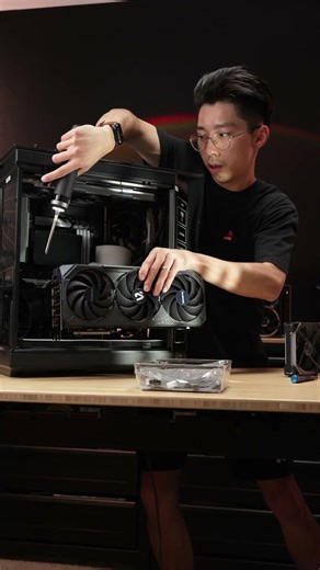 Building a PC at 2X Speed 🛠️