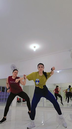 Zumba Dance TikTok: Bella Vamp's Aerobic Prank & More