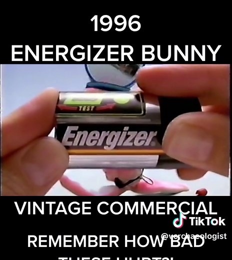 #1996 #energizer #energizerbunny #vintagecommercials #bunny #batteries #1990s #90skids #90sthrowback #90saesthetic #90s #vintage #commercial #mysteryvhs #mysterytape #vhs #fyp #foryoupage