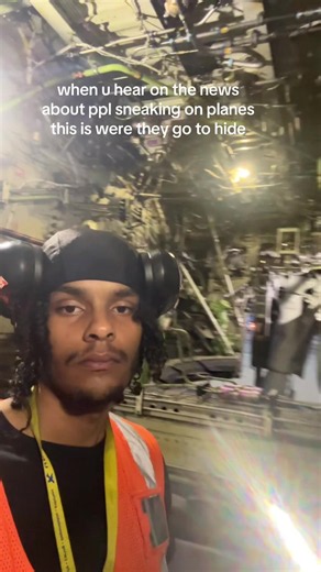 #fyp #airplanetiktok #xyzbca #ramplife #boeing747 | sneaking on plane