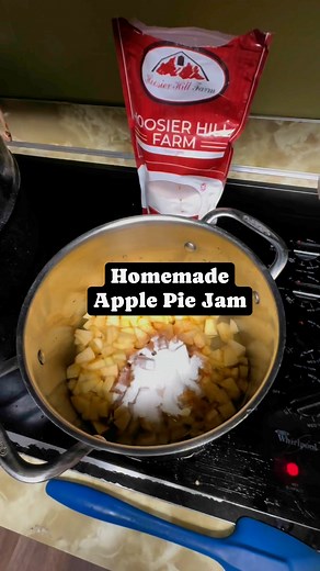 Homemade apple pie jam  #canning #homemade #creativehomemaking | Creative Homemaking | Facebook