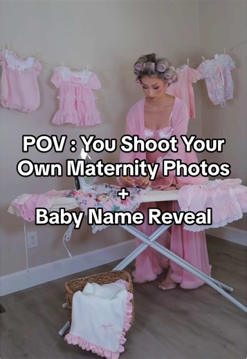 DIY Maternity Photos and Baby Name Reveal