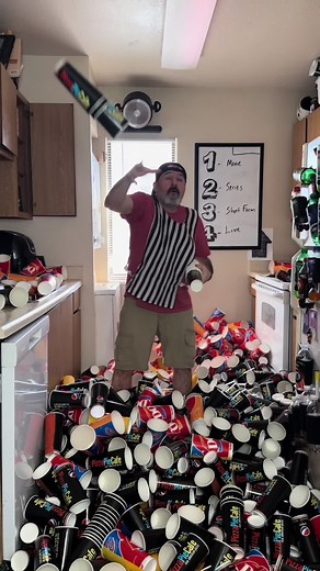 I’m in love or I’m a believer. #trend #reversecups #cupstacking