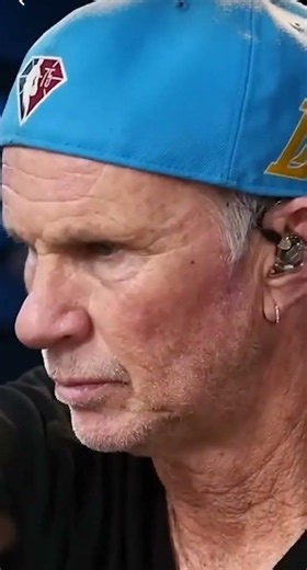 #showdoredhotchilipeppers