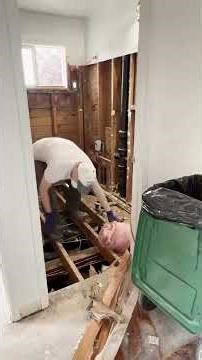 DAY 9: What Lies Beneath… 😱 Insane Structural Nightmares in the Trap House Reno 🏠💀