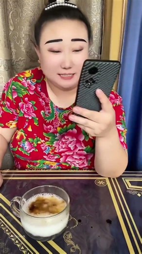 फोन में खोई चिंकी ll Carriage House wooden artist ll #cartoon #shortvideo