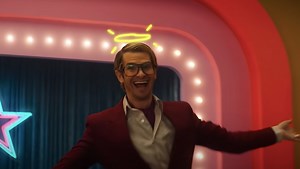 Andrew Garfield Is a Toxic YouTuber in MAINSTREAM Trailer