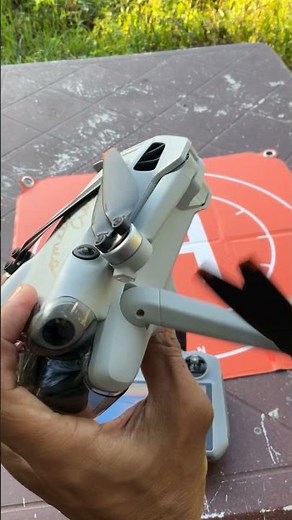 how to fly a dji mini 4 pro drone in 1 minute