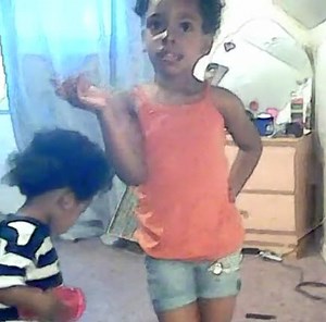 *No Words* Little Girl Dancing To Ciara's Ride! (So Wrong)