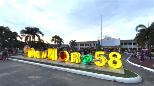 3D Mapping Projection Christmas Show | Davao del Norte 🎄 Bringing the first-ever 3D Mapping Projection Christmas Show to life at the Davao del Norte Provincial Capitol wasn’t easy—it took a team of passionate creators working tirelessly behind the scenes. From conceptualizing the designs, coordinating lights and colors, to synchronizing every projection, Paulinbille & Migz Events and Illustro Multimedia Services turned concrete walls into a living canvas of Christmas magic. This show is a testa