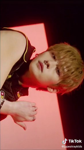 Stray Kids Go Live 2020: Unveiling God's Menu Track